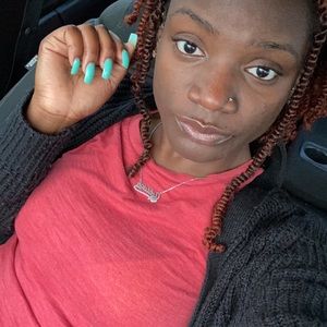 Meet your Posher, Ashleigh